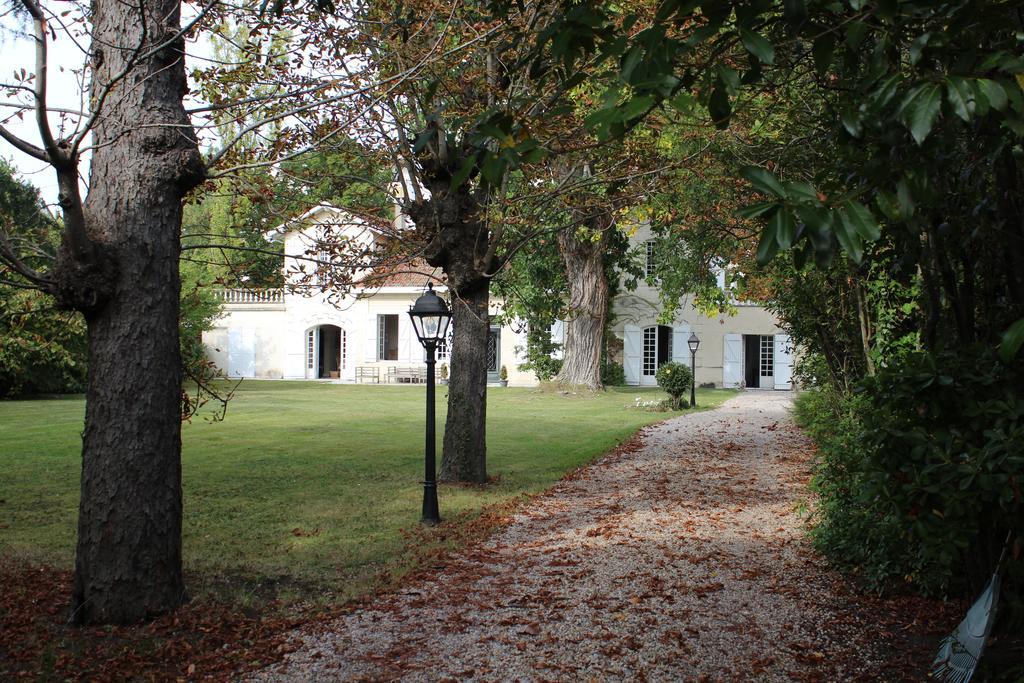 Chambres D'Hotes Les Marronniers ボルドー エクステリア 写真