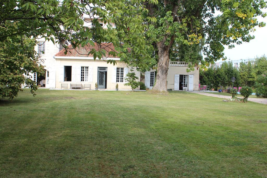 Chambres D'Hotes Les Marronniers ボルドー エクステリア 写真